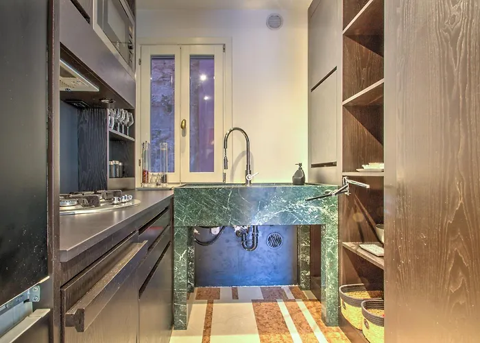 شقة Biennale Pano-view البندقية